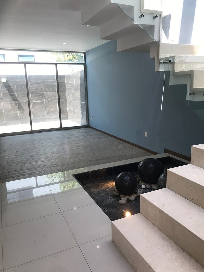 CASA EN RENTA SOLARES COTO 9