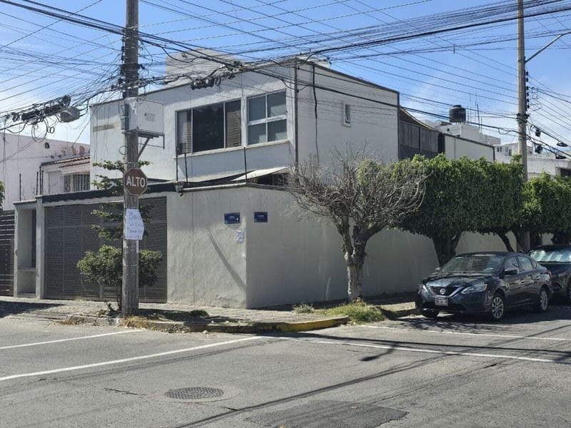 Oficinas en Renta en Calle Perla, Loma Bonita Zapopan