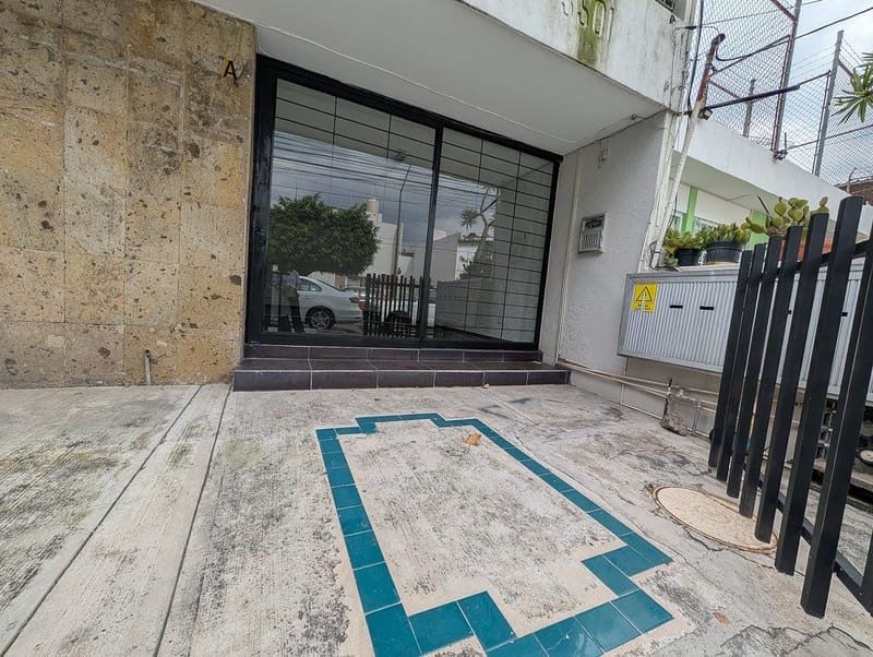 Local comercial el renta a pie de calle en Chapalita