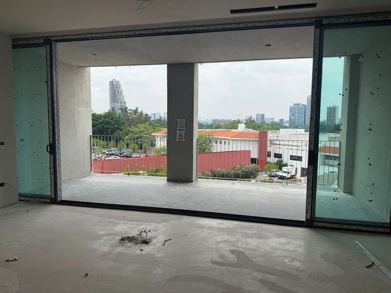 Se Vende departamento de lujo, a estrenar, con vista al country club