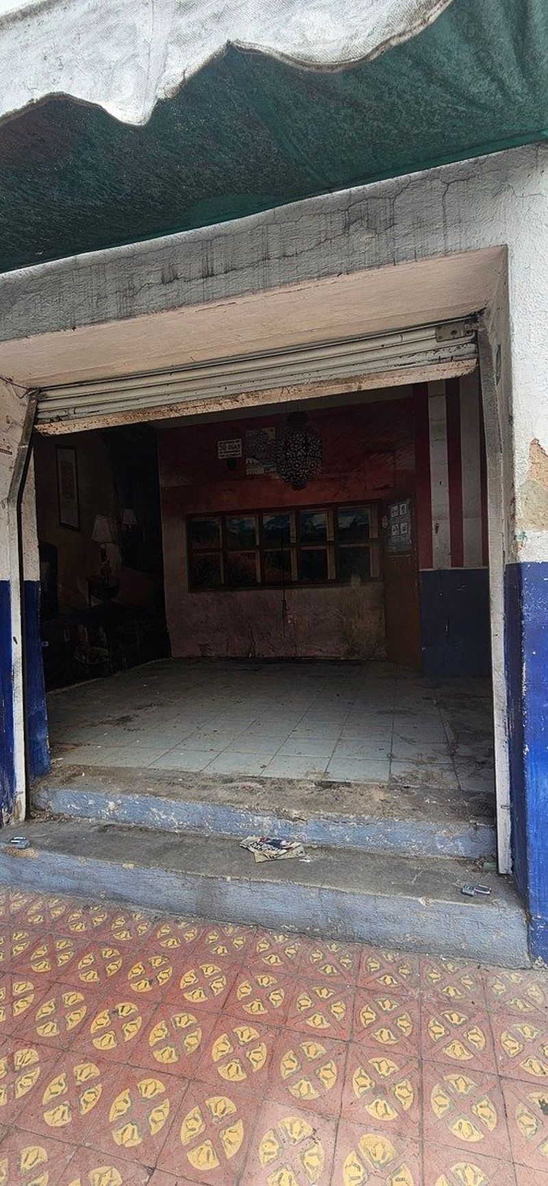 ¡OPORTUNIDAD ÚNICA EN SANTA TERESITA! Casa en venta con Local Comercial