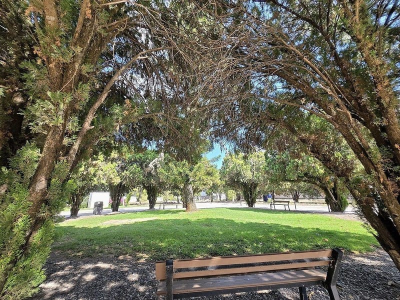 Terreno en venta en fraccionamiento Jocotepec (Roca Azul)