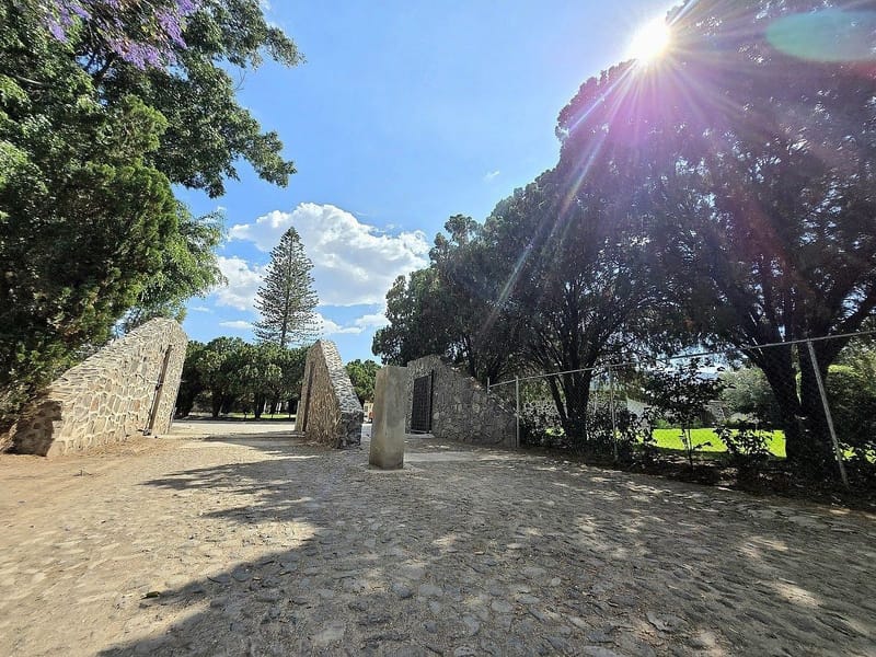Terreno en venta en fraccionamiento Jocotepec (Roca Azul)