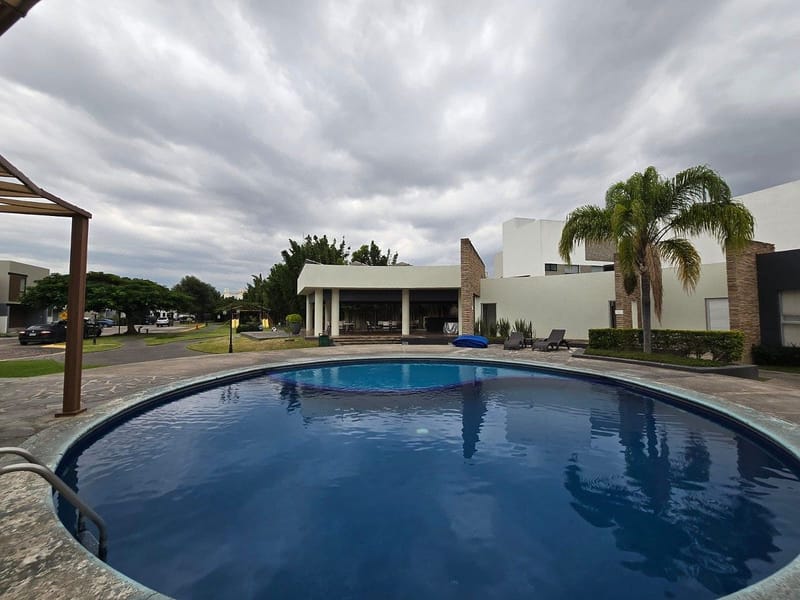 Terreno en Esquina en Venta 197 m2 - Residencial Elite en Solares