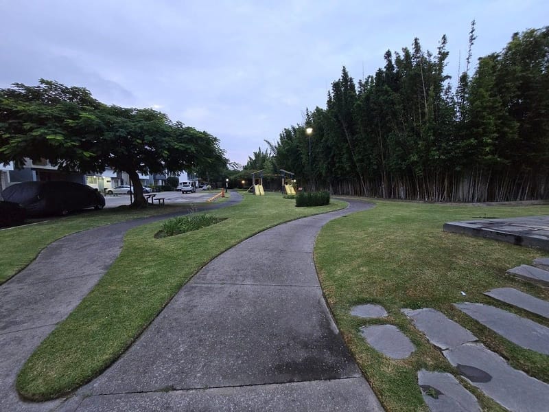 Terreno en Esquina en Venta 197 m2 - Residencial Elite en Solares