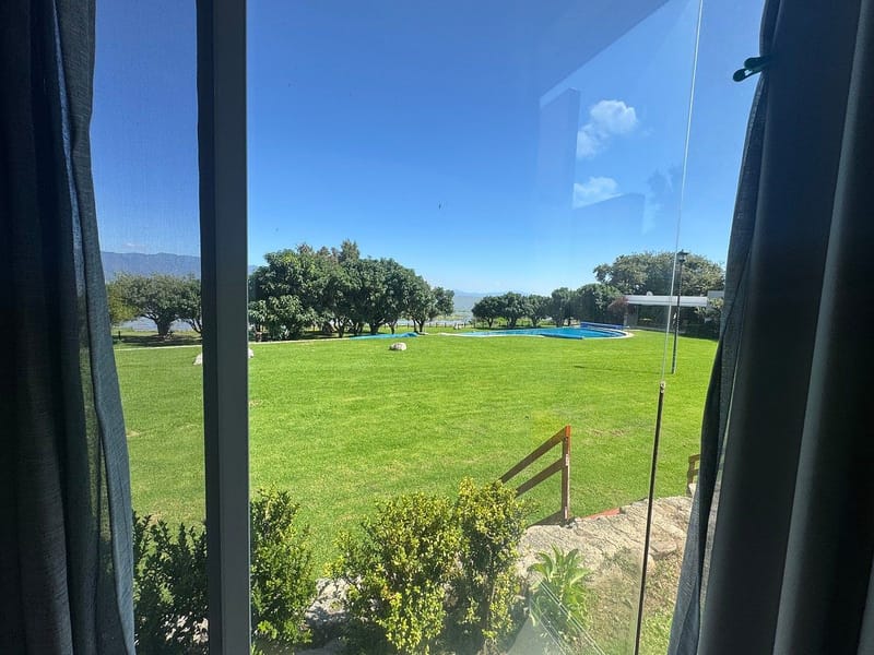 Hermosa casa frente al lago de Chapala
